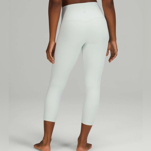 Lululemon Align High-Rise Crop 23" Ocean Air- Size 4 - Picture 2 of 7